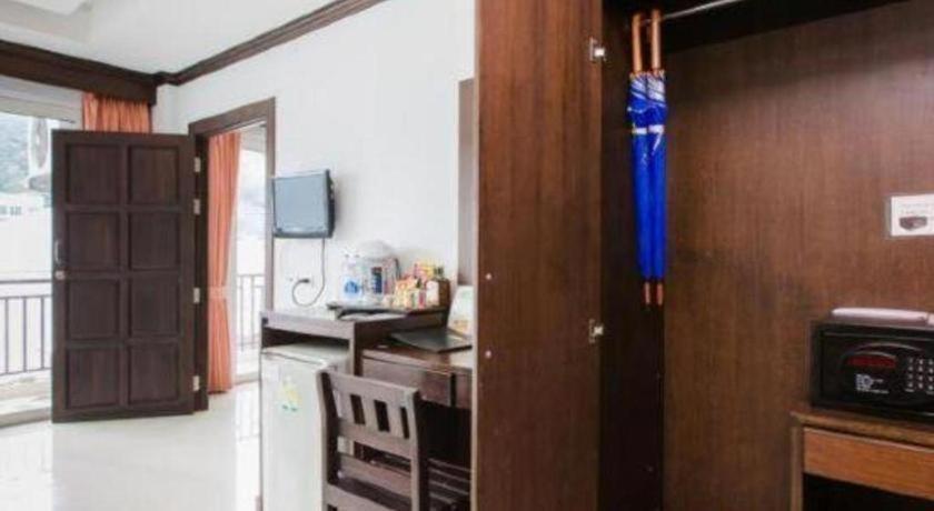 Azure Bangla Phuket Hotel Patong Exterior foto