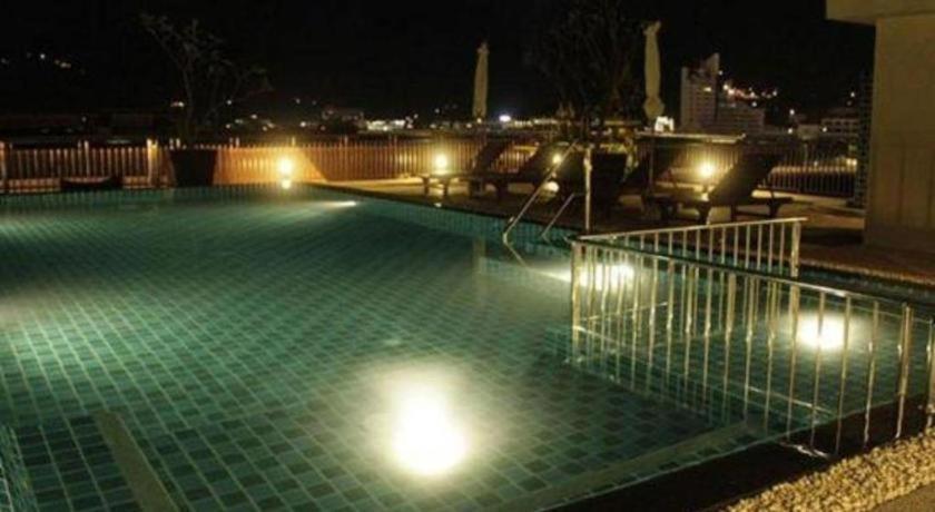 Azure Bangla Phuket Hotel Patong Exterior foto