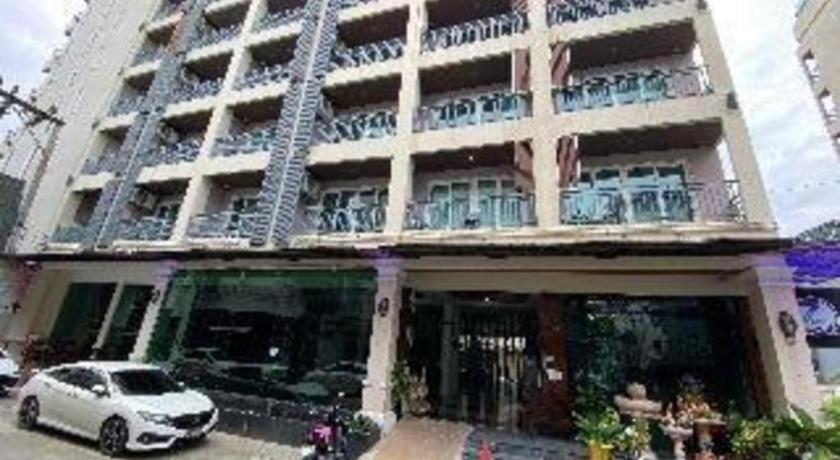 Azure Bangla Phuket Hotel Patong Exterior foto